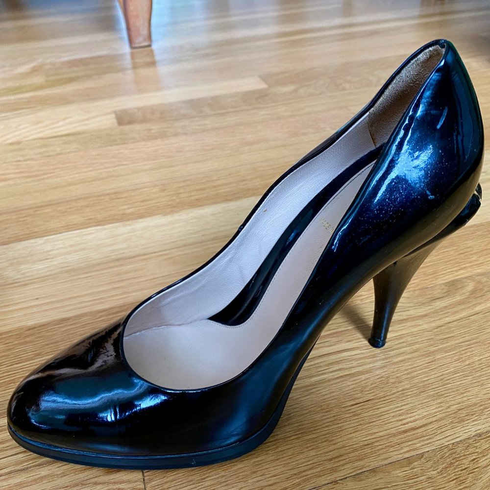 Fendi Black Patent Leather Logo Heel Pumps - Size 40